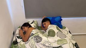 Stepmom & I Share Bed; She Sucks My Big Dick&#x1F32D; Deep Inside Her Juicy Cunt&#x270C;