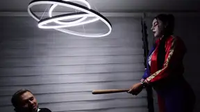 Nympho Harley Quinn deep throats Batman's cock