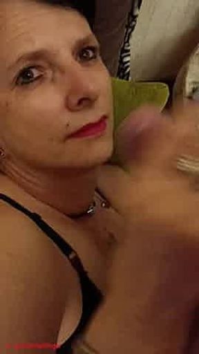 Sylvia Ringer : Facial Cumshot