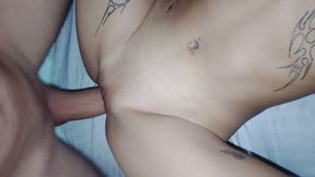 Waking up My Virgin Stepsister to Fuck Me Her Tight Pussy