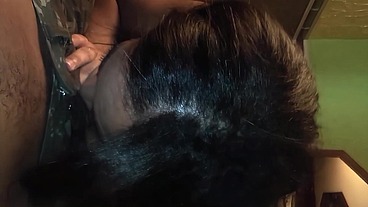 Novinho militar arrombou o cuzinho da travesti gostosa puta e ainda gozou na cara dela