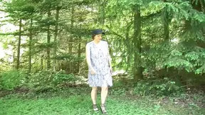 Mature German bitches sharing dick in outdoor threesome