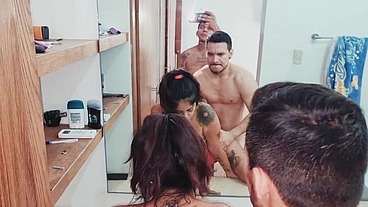Cornudo Graba como follan a su esposa