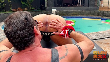 Suruba na Sunsex Poolparty