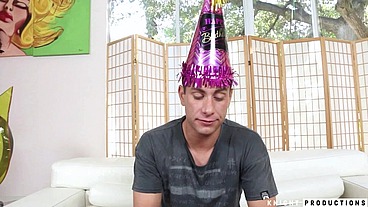 Sarah Jessie Gives Brad Birthday Surprise Sex
