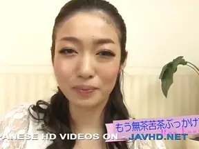 Seductive Ryu Enami Eagerly Opens Up Her Tight Vagina for Pleasure