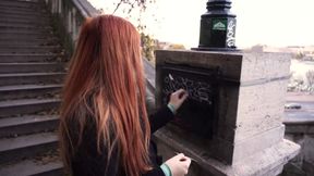 Hot Babe Blowjob: Publicity Woman Sucks Off Fan at His House