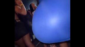 Novinhas dancando funk