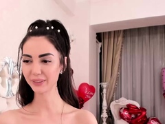 Leann amateur beautiful brunette with big boobs