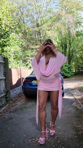 Sexy Crossdresser kellycd2022 in my sexy pink outfit and heels
