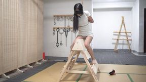Wooden suspension punishment 01
