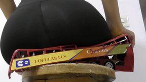 Antonela Debuts Crushing Bus HD