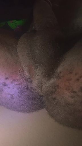 Watch this anal masturbation and the me later how I'll make you feel. When I discovered this I thought I invented it but here