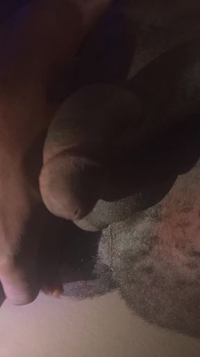 Watch this anal masturbation and the me later how I'll make you feel. When I discovered this I thought I invented it but here