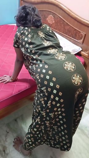 Indian Bhabi Nighty Remove and Bigass Bigboobs Show