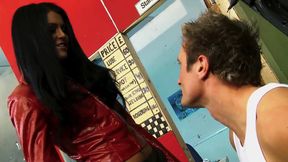 Cheap Slut Stacey Lacey Gets Her Pussy Fucked and Face Covered in Cum