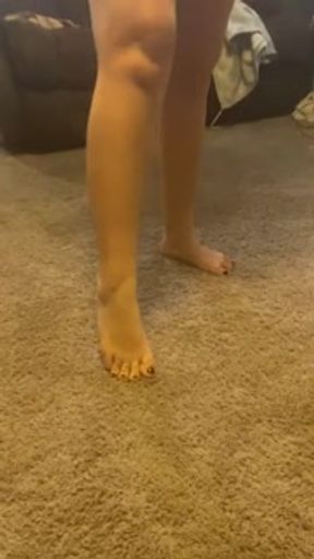 Big ass pregnant redhead sensual massage and tease