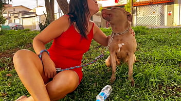 A dama de vermelho