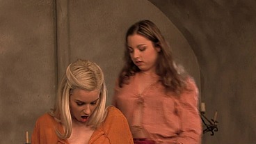Fucking Two Hot Chicks !
