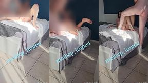 je me fait baiser par une racaille devant mon cocu de mari