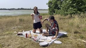 a british posh picnic - food fighting, sex and wam