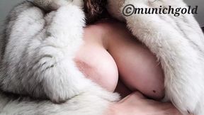 Raunchy Munichgold gets juicy with her enormous jugs & furry snatch in solo indulgence.