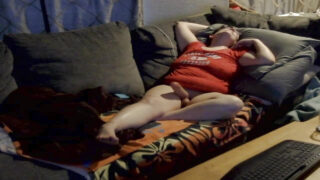 Cặp đôi đồng tính trung niên sử dụng dương vật giả đeo trong văn phòng để có màn quan hệ tình dục qua hậu môn nóng bỏng.