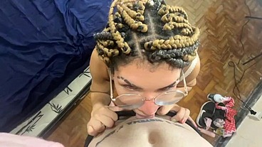 a safadinha da Sofie veio em taubate me chupar até ganhar meu leite