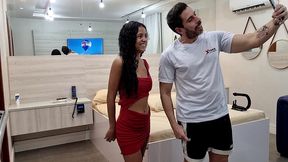bastidores da gravacao com jr doidera fodendo a novinha ate dar leite pra ela engolir tudo