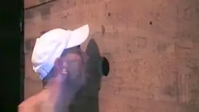 Suck Guy Un Glory Holes With Straight Muscle