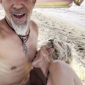 Cum in Mounth - Blowjob on the Beach - How Long Can You Last Without Cuming?