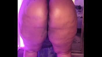 The Arrogant Goddess Dominatrix