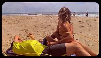 Hot Milf Gives a Skilled Handjob to a Stranger on the Beach