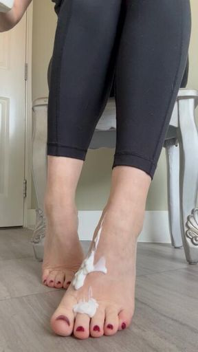 Dripping & rubbing lotion onto my feet
