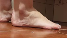 Unaware Giantess Barefoot Getting Ready 2