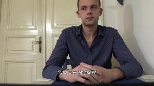 A student unfathomable-throated the dong like a pro