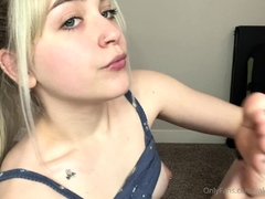 Alice Amateur Blonde Teen Ftvgirls Masturbation