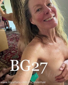 BG27   I love sucking cock!