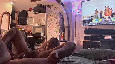 How hard could you fuck me daddy ?