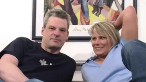 Threesome to have sex with a friend - 2