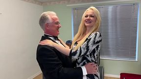 Cindy Sun enjoys Bad Butler!