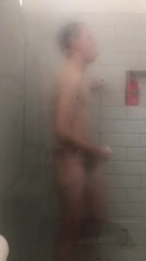 Spy on 19 year old sexy college guy Jesse Gold in the shower