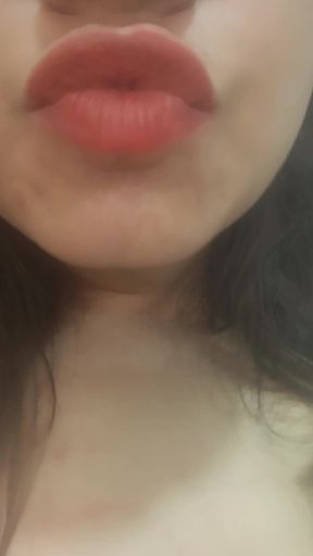 Hot and Sensual Kissing for Ultimate Pleasure - Explore Your Passion with Sexy Pussies