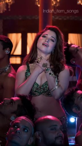 Indian beauty showcases her desi moves in bollywood style