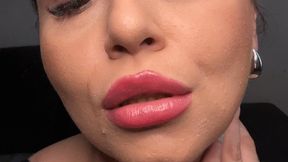 Close up smoking with my juicy lips