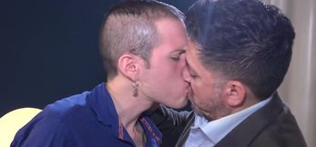 Hung twink Mark ass licks and barebacks chubby dad