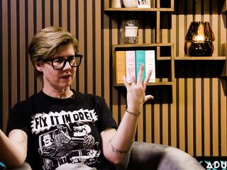 HAILEY ROSE AND HAZEL MOORE - Short Kings, Free Use, and Coregasms - THE ADULT TIME PODCAST