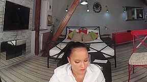 Your Agent Wants To Get Horny With Jennifer Mendez