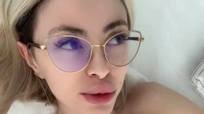 Social Media Creator @Alessia_Quinn @Just Chatting and #Glasses #Nude #Big Boobs #Blonde film gratis | Tik.Porn