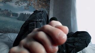 SOLES HANKER MILITARY SHOES UNDERNEATH TAUT FLESH